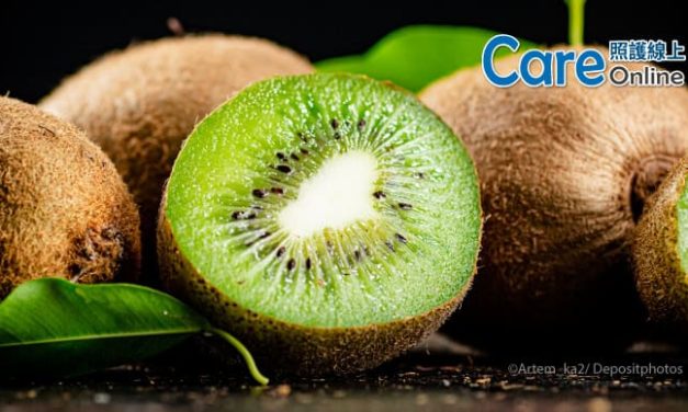 吃過量「超加工食品」增加便秘風險！醫推：每天2顆奇異果　便秘遠離我