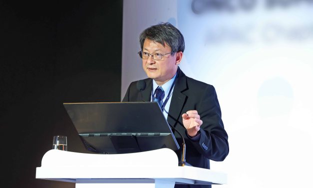 孕婦產檢驚見罹患晚期卵巢癌 ：傳統治療後復發率高達7成！HRD 基因檢測精準導航，PARP抑制劑合併療法有效降低復發